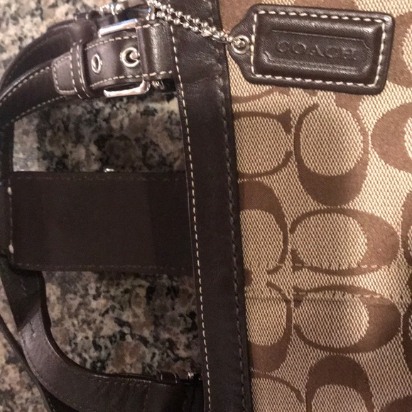 Brown coach purse - Picture 8 of 8